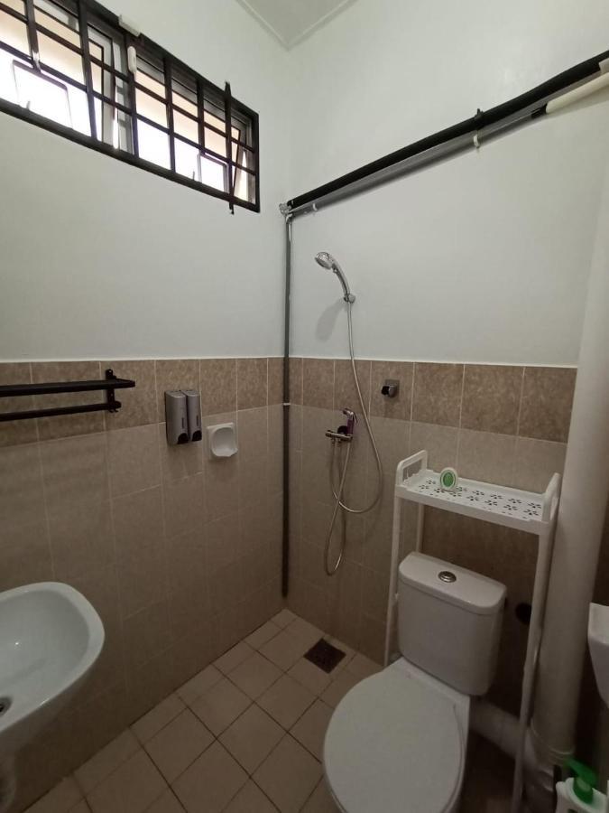The Handz House II With Wifi - For Family Or Same Gender Only Kepala Batas  Ngoại thất bức ảnh